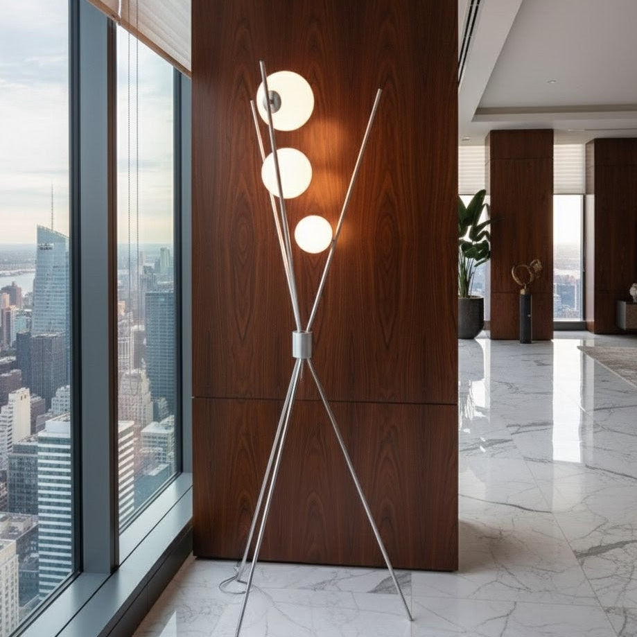 sm-image-0682a3ceb05263c627cbeb5c Triglobe Floor Lamp
