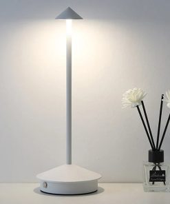 Pinnacle Table Lamp