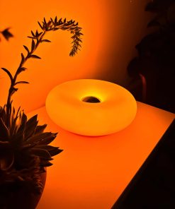 Glownut Lamp