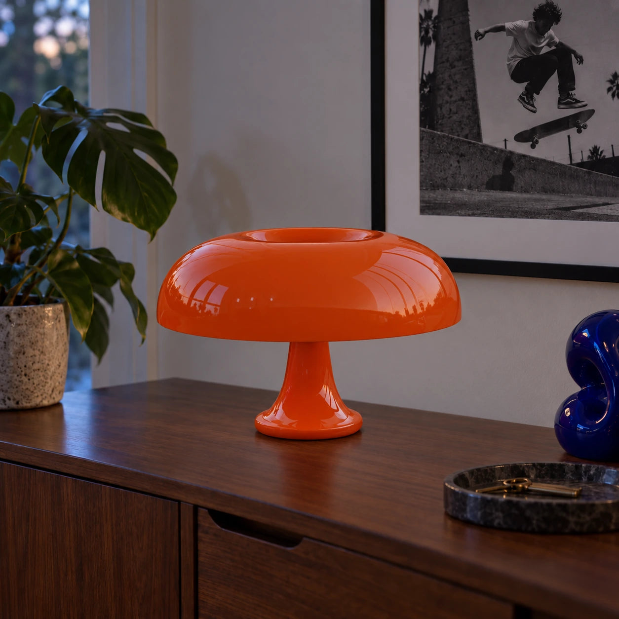 sm-image-ec14de7f69065a917e1fc451 Medusa Table Lamp