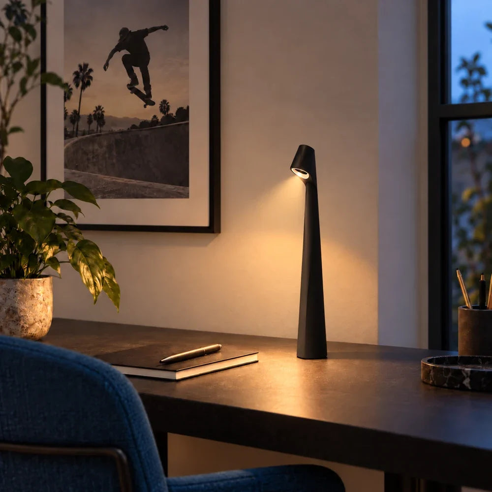 sm-image-f6dda016e638bb502da0f2fd Flare Cordless Table Lamp